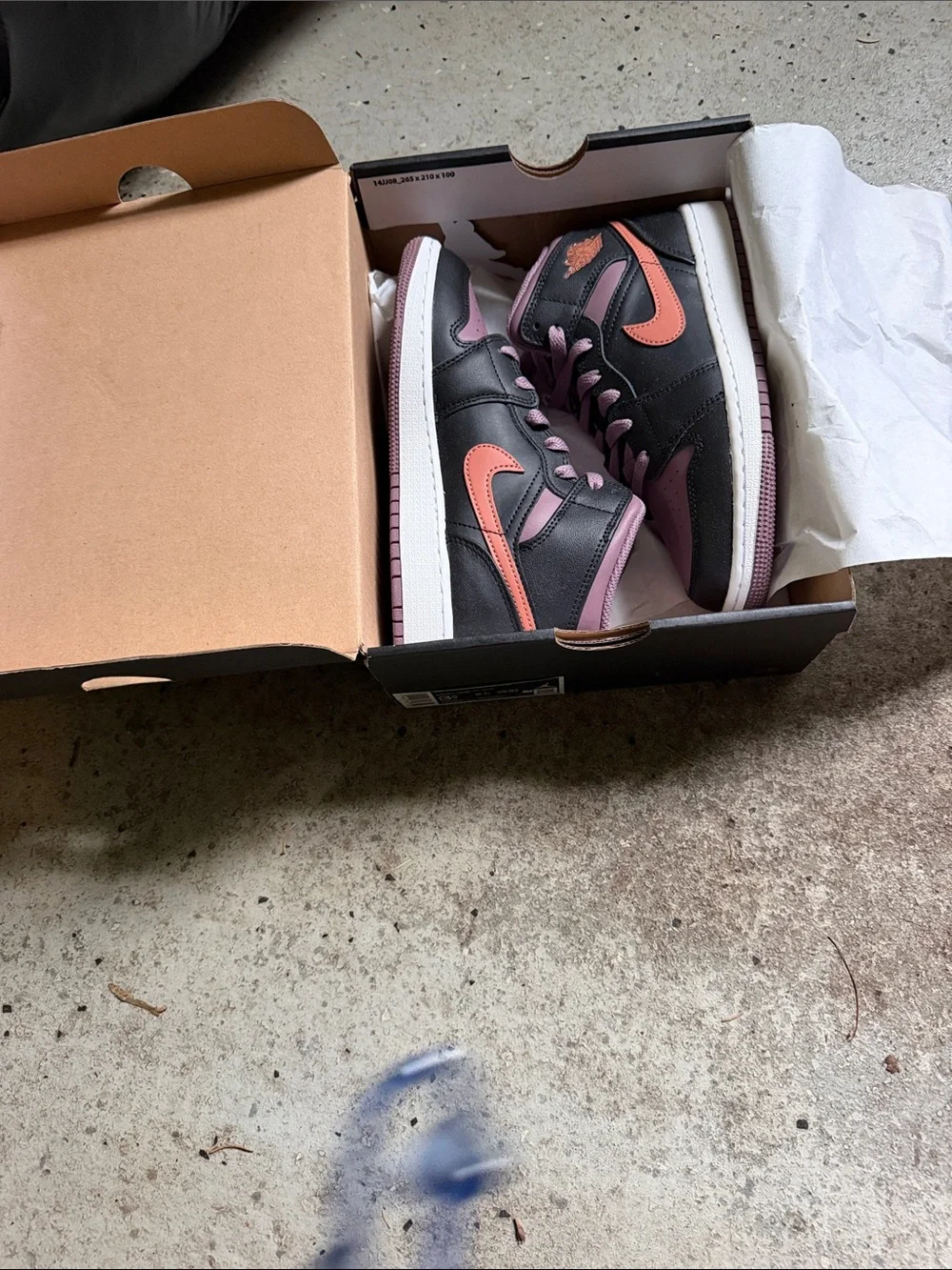 Nike High-Top Sneakers in Mauve and Black